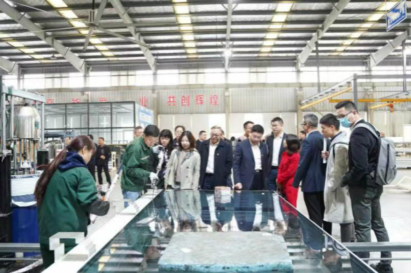 AGʱ͵ίǣͷ֯չŵƬĦ