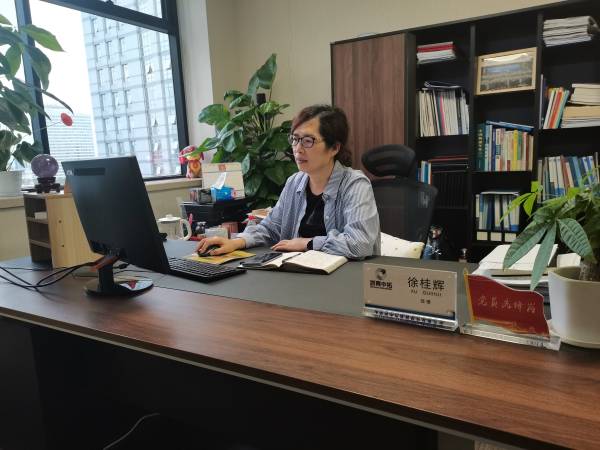 “创三优 争一流”作风建设榜样人物——铸梦AG尊时凯龙人生就的“铁娘子”