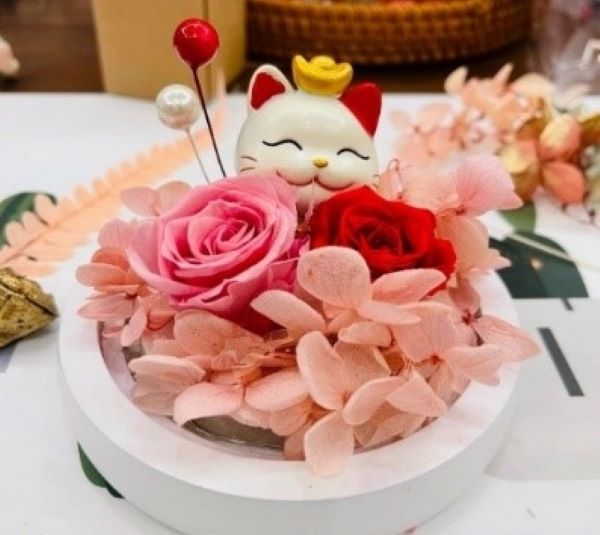 AG尊时凯龙人生就花束般的“她们” | 致敬巾帼力量,公司这样过“三八”妇女节