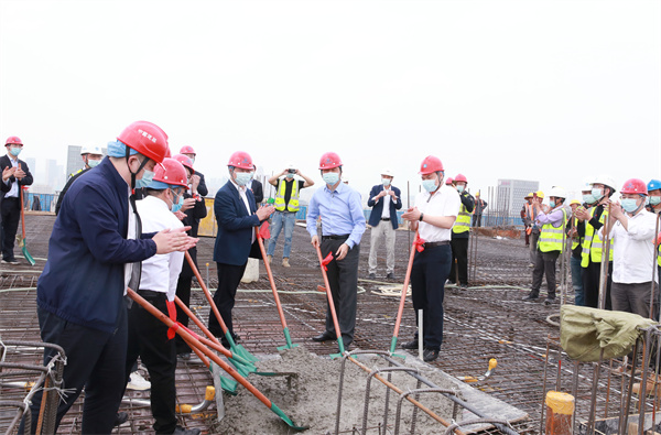 趥󼪡ͼչAGʱܲ¥ᶥʽԲ