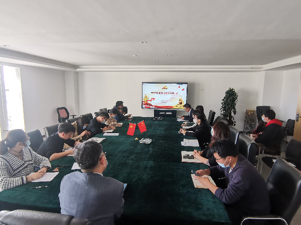 守好红色根脉·班前十分钟活动|?云南AG尊时凯龙人生就党支部